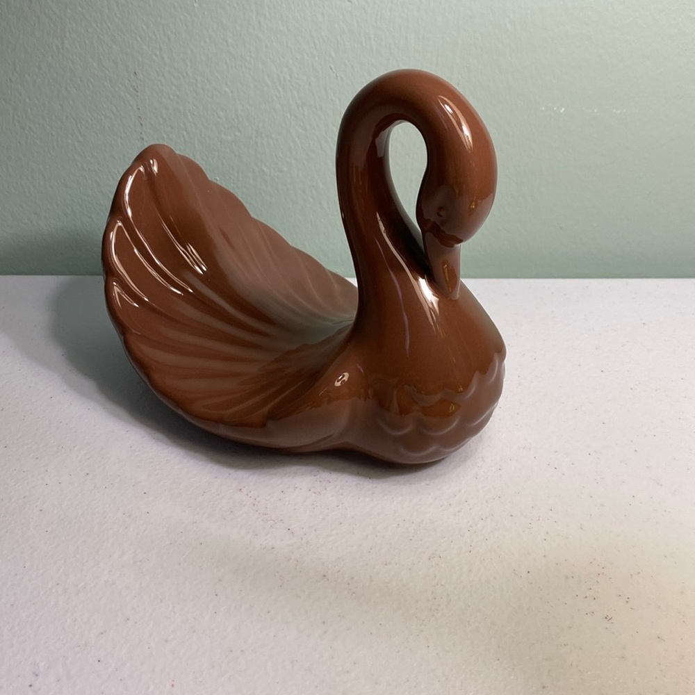Vintage Ceramic Brown Swan Bathroom Vanity Decor